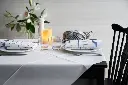 surnappe-evolin-110x110-cm-50pcs-blanche-inuse.webp
