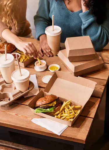 box-a-hamburger-500ml-220pcs-inuse.webp