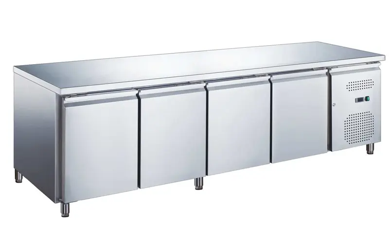 Gekühlter Edelstahltisch positive Temperatur 4 Türen